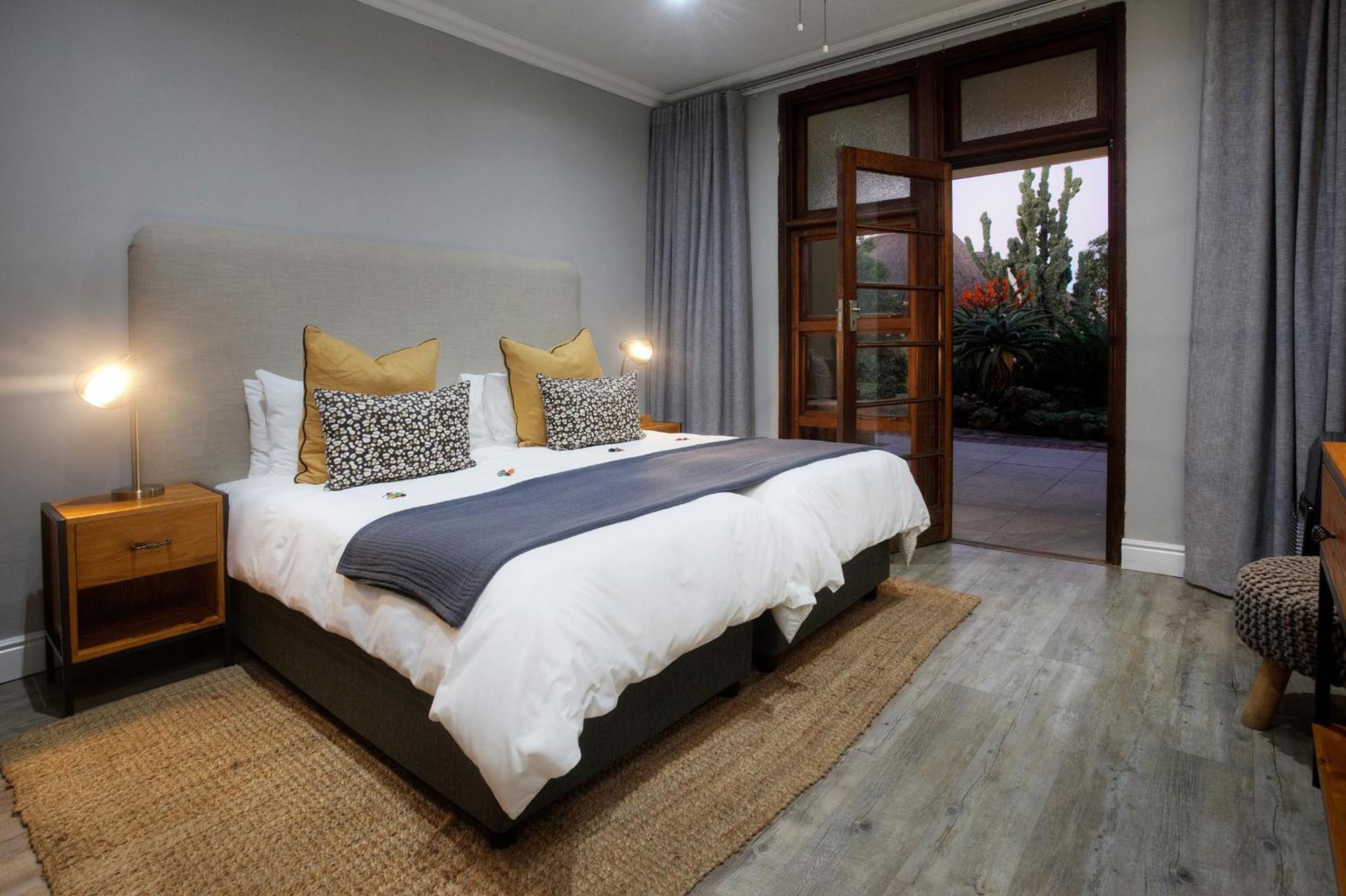 Paterson Addo Elephant Safari Lodge - Bellevue Forest Reserve מראה חיצוני תמונה