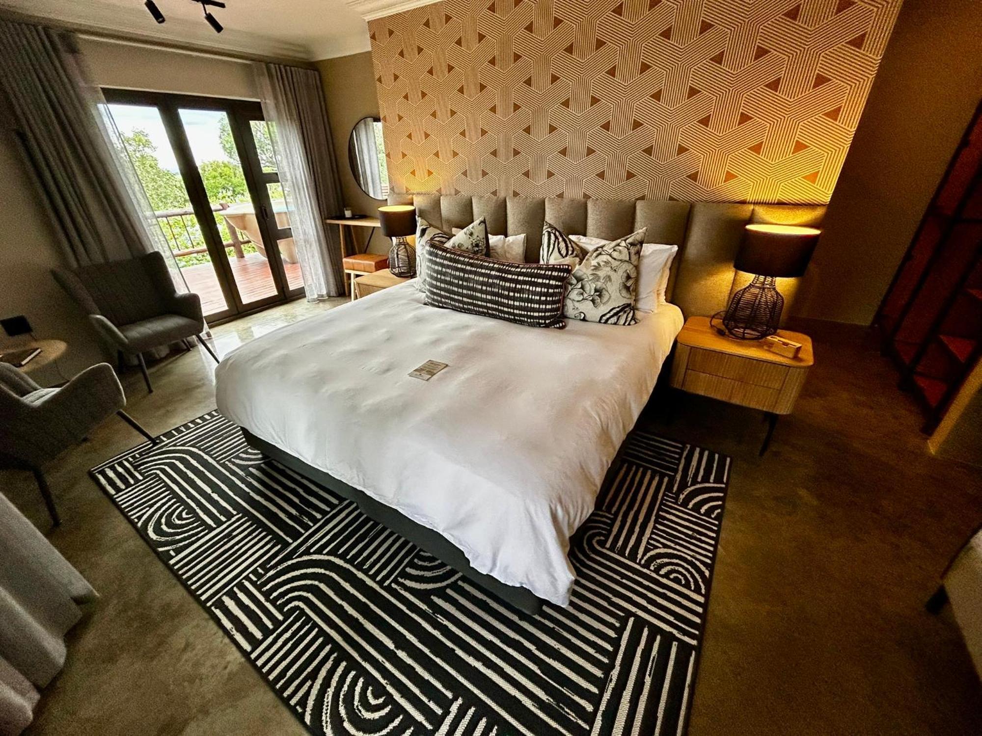Paterson Addo Elephant Safari Lodge - Bellevue Forest Reserve מראה חיצוני תמונה